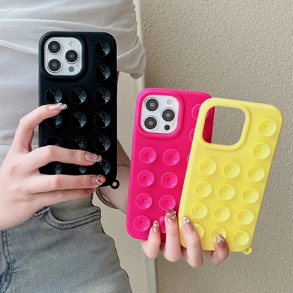 Custodia morbida per telefono in silicone con ventosa per iPhone 17 16 Pro Max 15 11 13 14 Plus 12 Air XR copertura antiscivolo antiurto color caramella