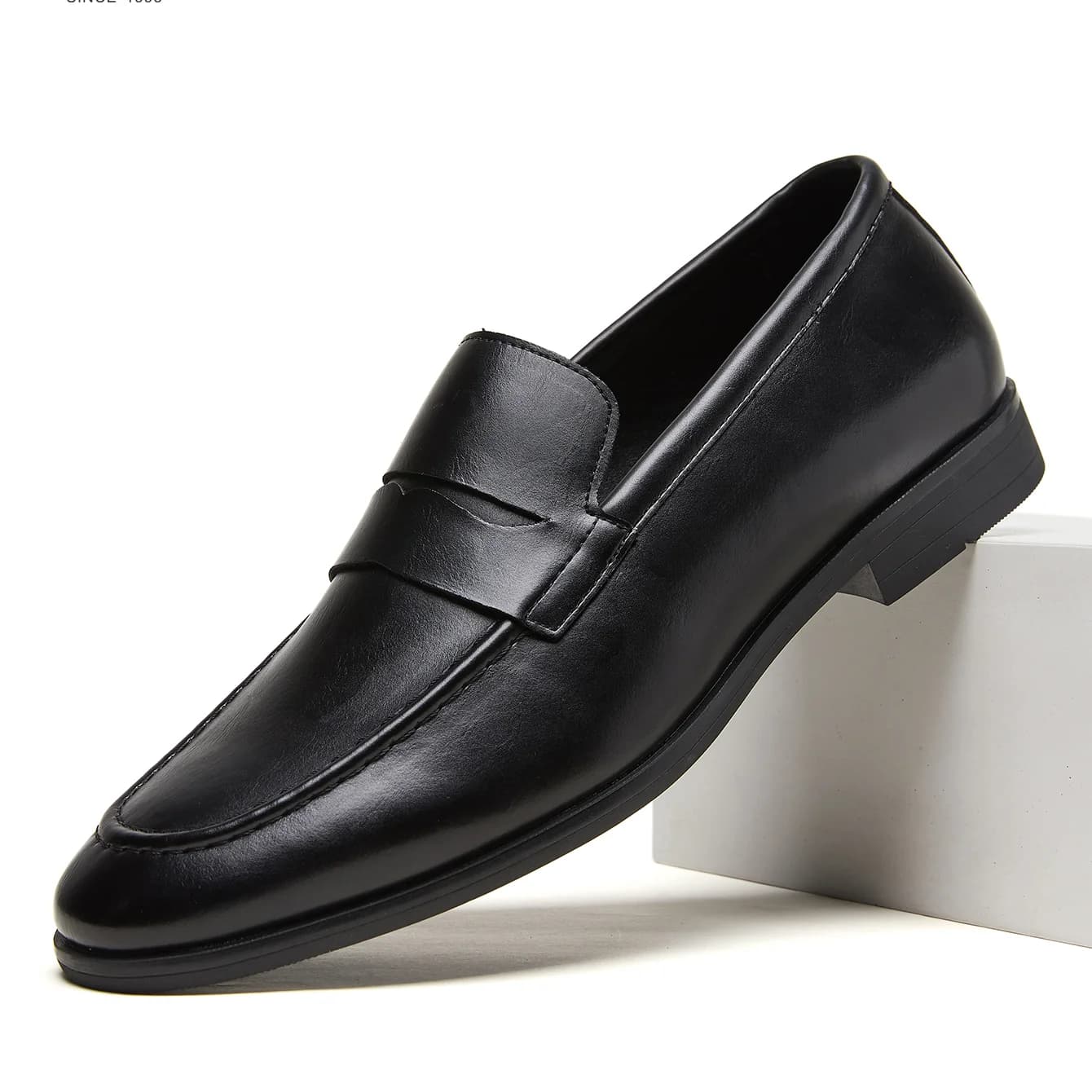 Men's Leather Loafers Slip-On Casual Formal Shoes Lightweight Breathable Business Dress Shoes For Office, Party And Daily Wear