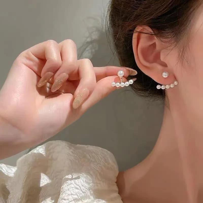 2025 New Imitation Pearl Stud Earrings for Women Geometric Crystal Zircon Stars Earring Girls Birthday Party Banquet Jewelry