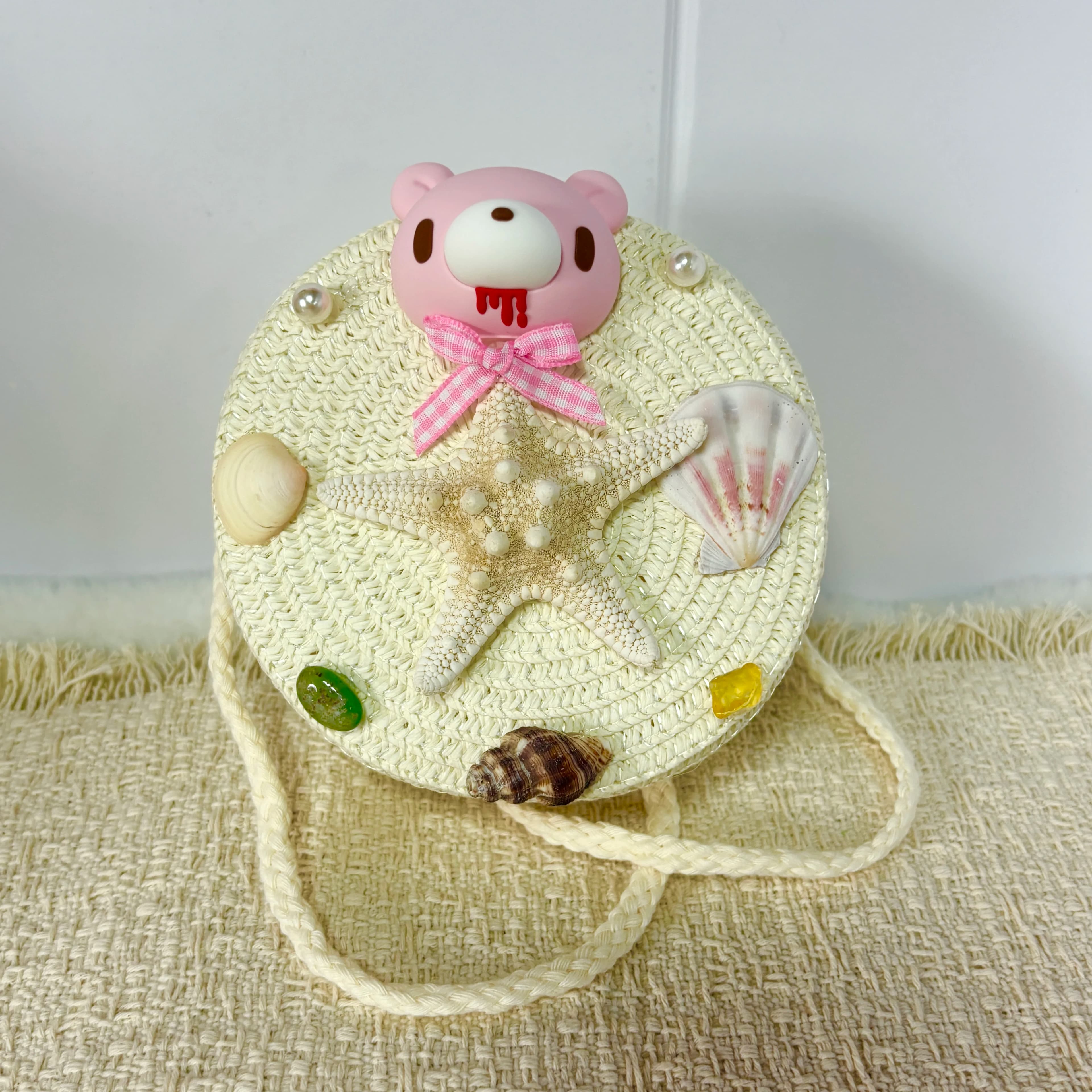Cute Bear Decor Woven Crossbody Bag, Seashell Starfish Round Straw Purse, Summer Beach Mini Shoulder Handbag