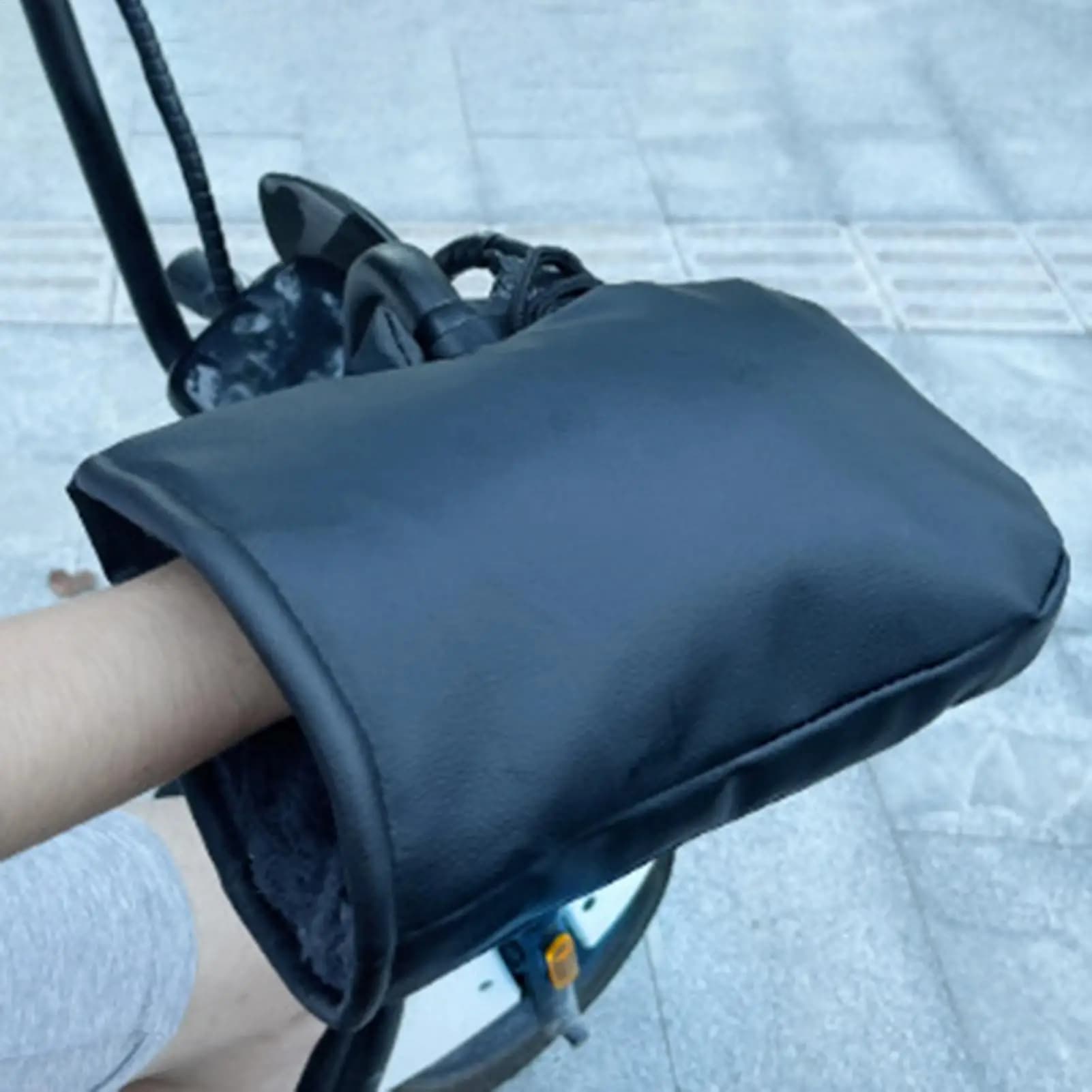Guanti da manubrio per moto invernali Guanti da moto antivento Guanti da manubrio caldi per moto per tricicli da motoslitta per scooter