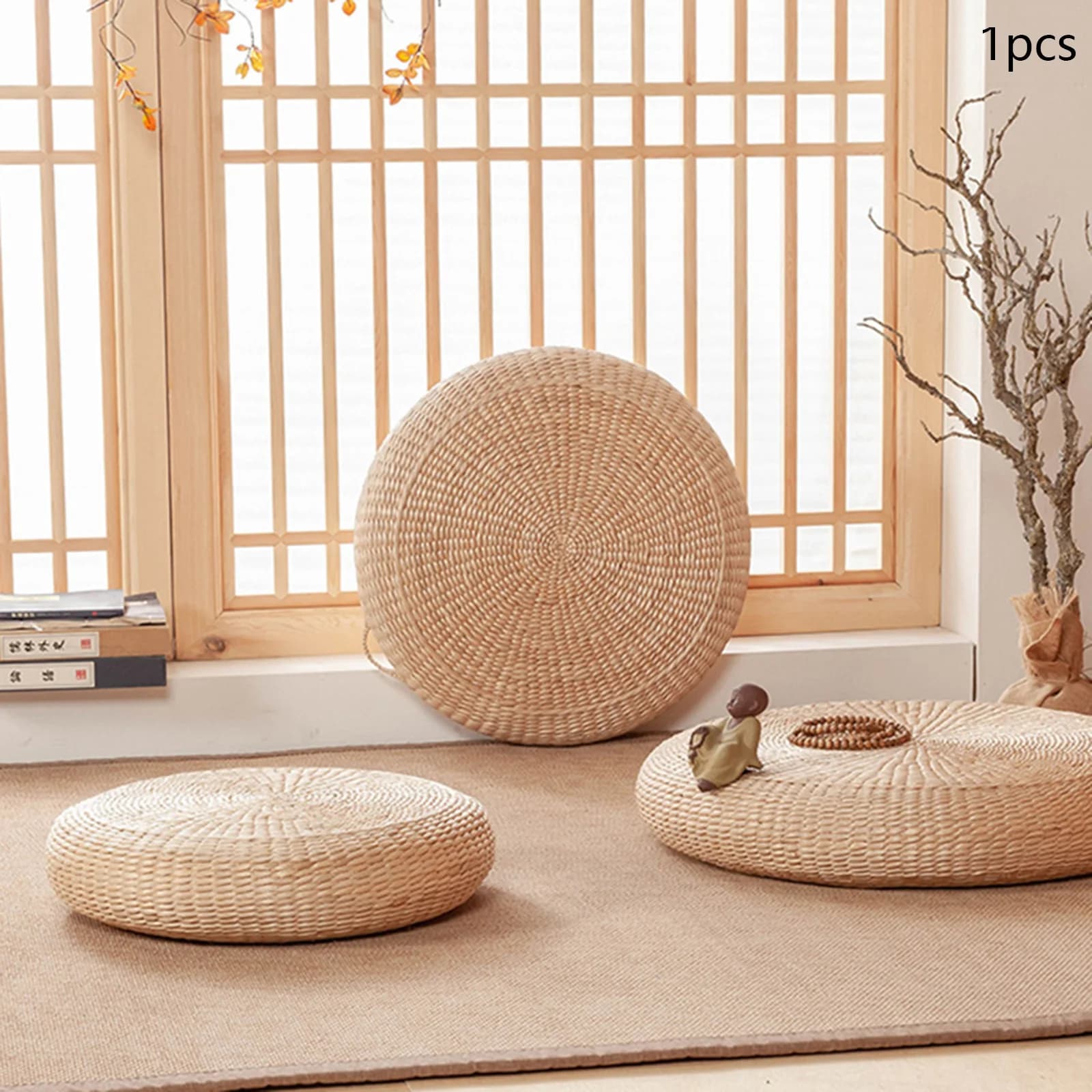 Woven Straw Cushion Tatami Floor Cushion for Meditation And Yoga Use in Home Or Hotel