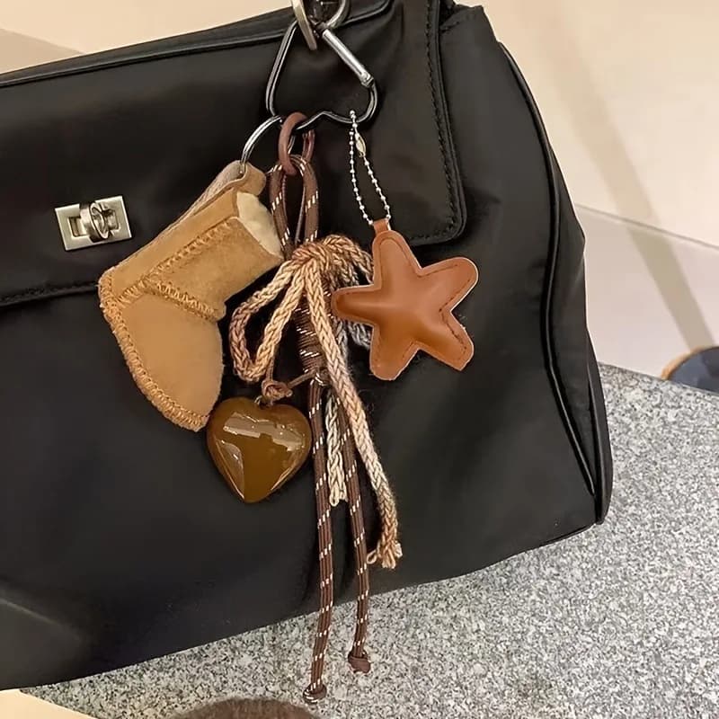 25cm/50g Original Snow Boots Keychain Pendant Advanced Niche Creative Leather Star Bag Hanging Ornaments