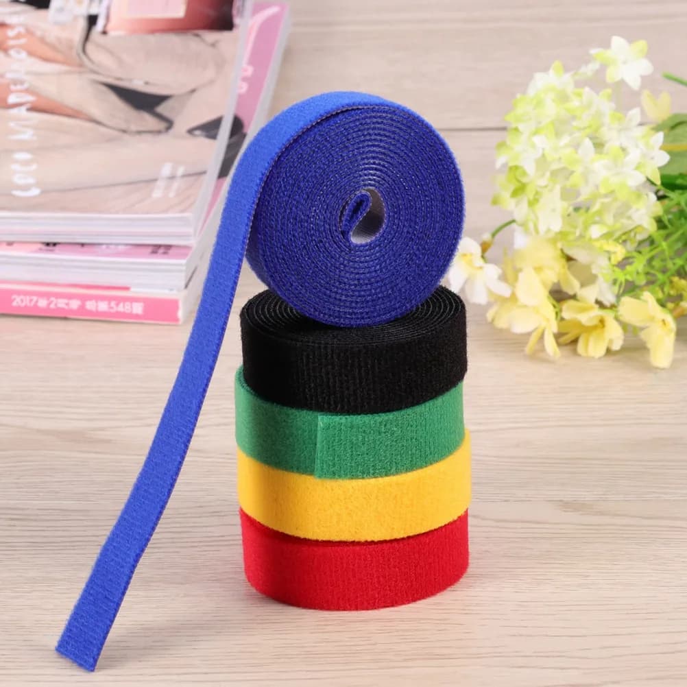 Fascette per Cavi con Gancio e Anello da 1M, Riutilizzabili, Adesive in Nylon, per Organizzazione Cavi, Casa, Ufficio, Scuola
