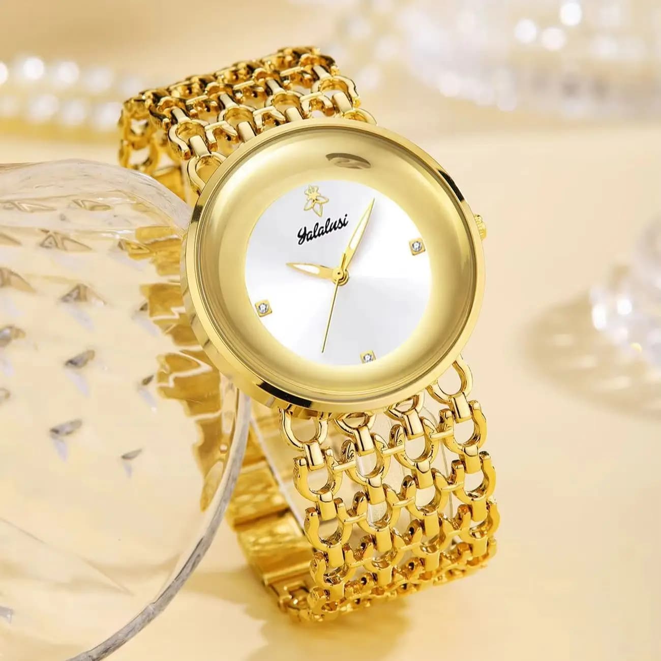 Orologio al Quarzo di Lusso per Donne, Cinturino Traforato Vintage, Quadrante Semplice, Elegante Bracciale da Donna, Regalo