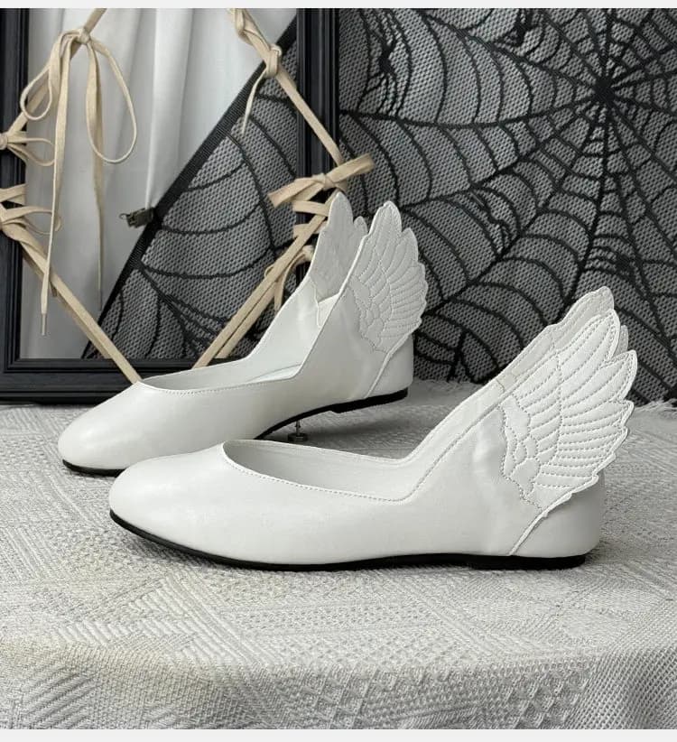 Medieval Shallow Mouth Single One Pedal Wing Design Spring and Summer Versatile Girl Feeling Light Retro Women's Flat Shoes