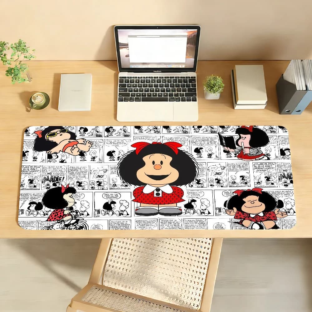 Tappetino per mouse Cartoon Mafalda, antiscivolo con bordo bloccabile, tappetino da scrivania per PC e laptop, accessori in gomma per ufficio, tastiera, tappeto XXL per giochi