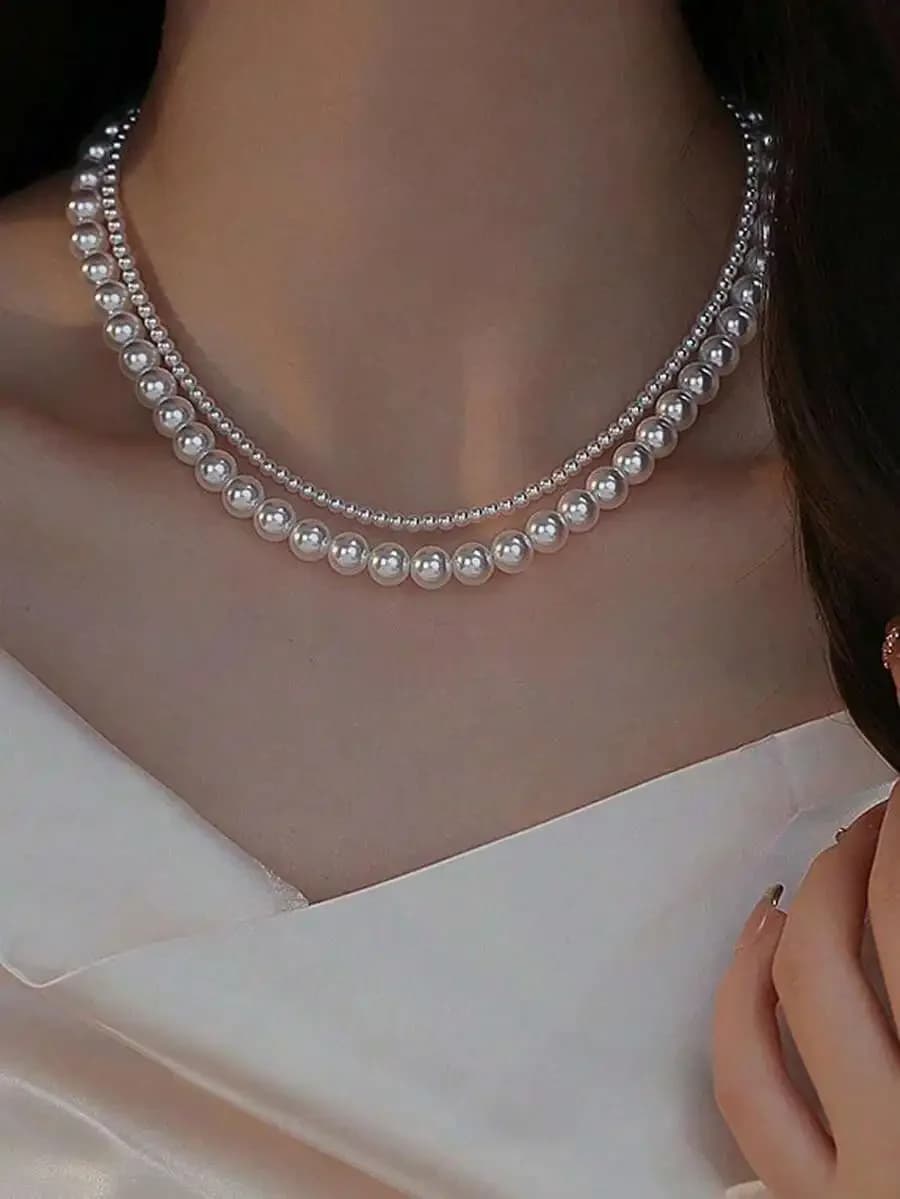Collana girocollo a doppio strato con perle per donna, elegante collana avvolgente con perle finte, leggera e lussuosa