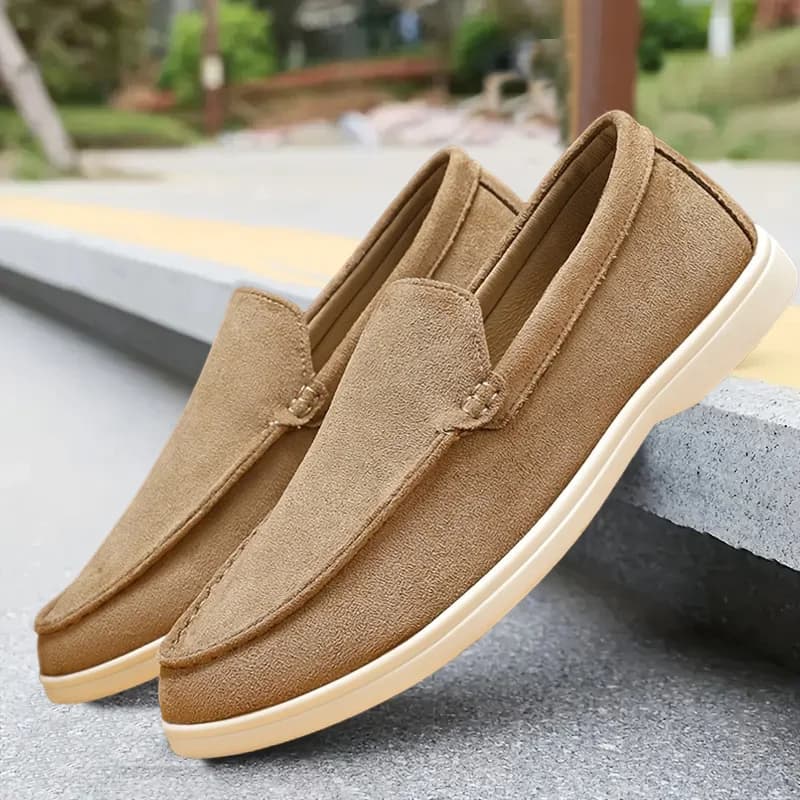 Men casual shoes - light summer shoes, easy to wear closure, uppers and synthetic soles for office, holidays
