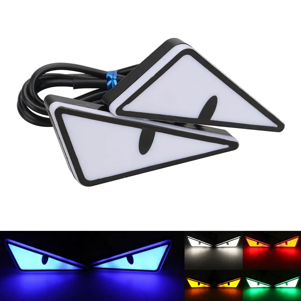 Universal Car LED Devil Eyes Light Demon Eyes Faro Moto Mini Indicatore di direzione Lampeggiatore Lampada di coda Luci decorative automatiche