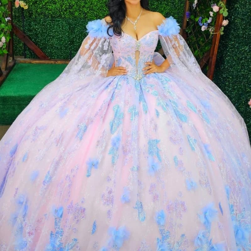 Abiti Quinceanera rosa lucido Abito da ballo con spalle scoperte Applique Perline di fiori Fiocco Tull con mantello Festa di compleanno Dolce 16