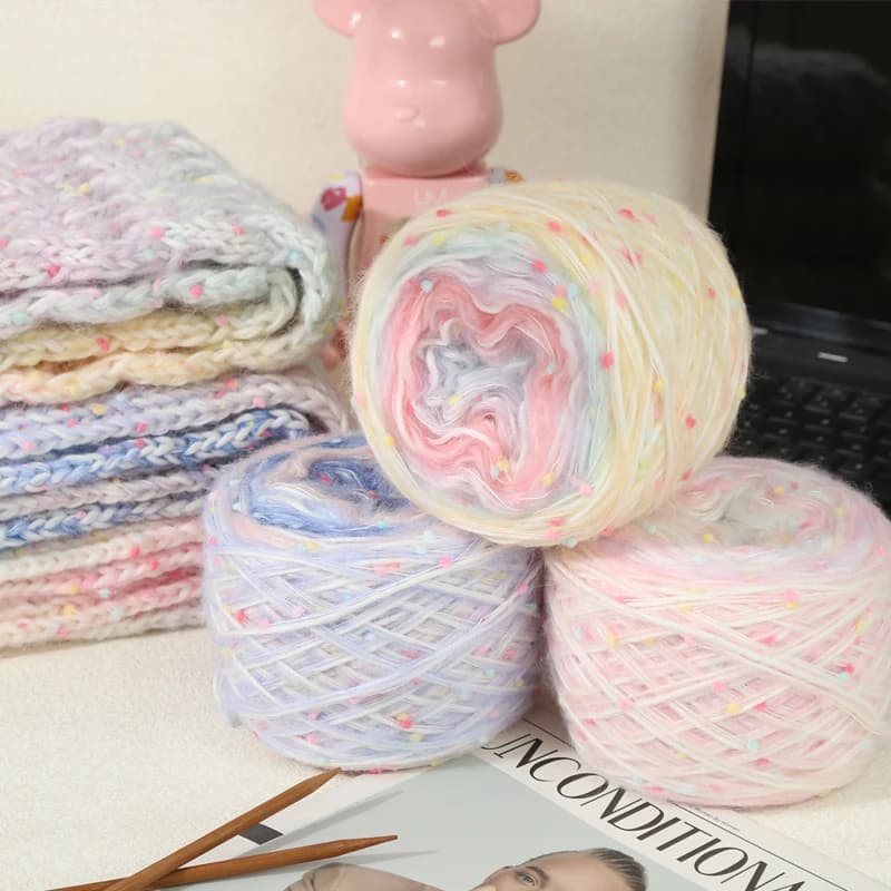 Filato per sciarpa da 145g, colorato a pois sfumati, tinto a mano, per sciarpe e cappelli alla moda da uomo e da donna, in gomitolo.