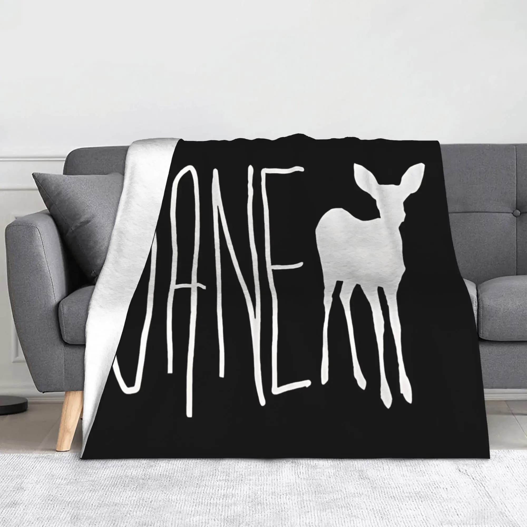 Life is Strange Game Wool Throw Blanket Novelty Breathable Coverlet for SpringAutumn Home Decor Gaming Comfort