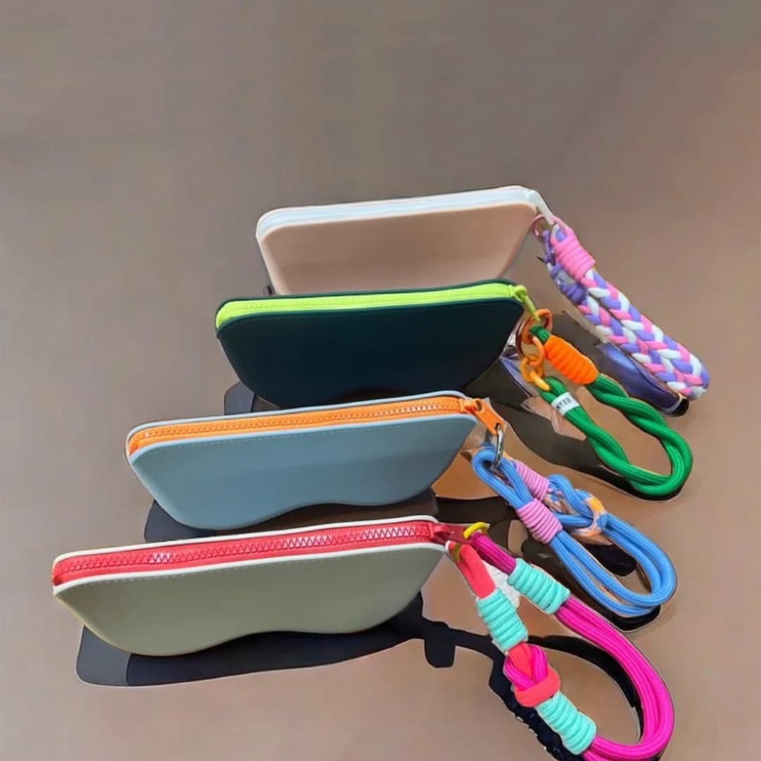 Nuova borsa per occhiali in silicone impermeabile Occhiali da sole Custodia protettiva per miopia Borsa per occhiali versatile da viaggio portatile