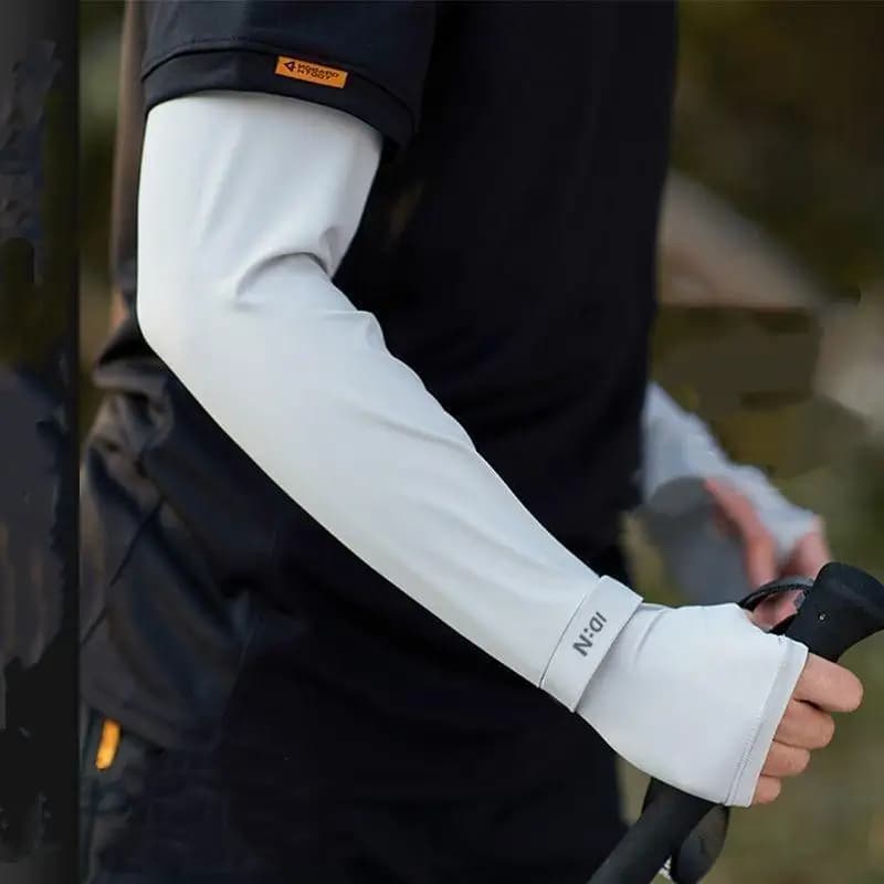 Outdoors Sports Riding Workouts Lightweight Arm Sleeves Loose Sun Protection Ice Sleeves For Men Women Ice Silk Arm Sleeves