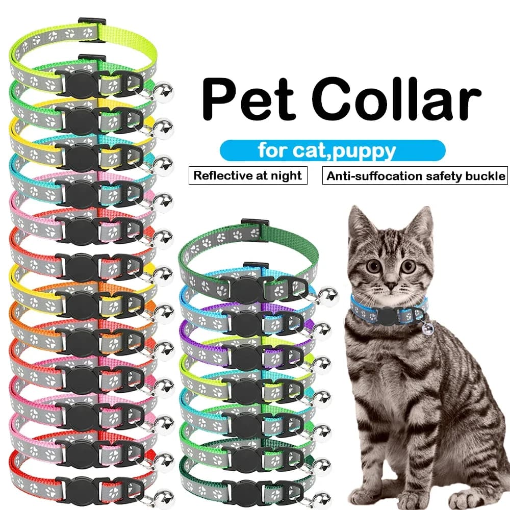 Collare riflettente per animali domestici con campana Impronta di cartone animato Cucciolo di cane Accessori per gatti Collare per gattini Collana con anello a campana di sicurezza regolabile