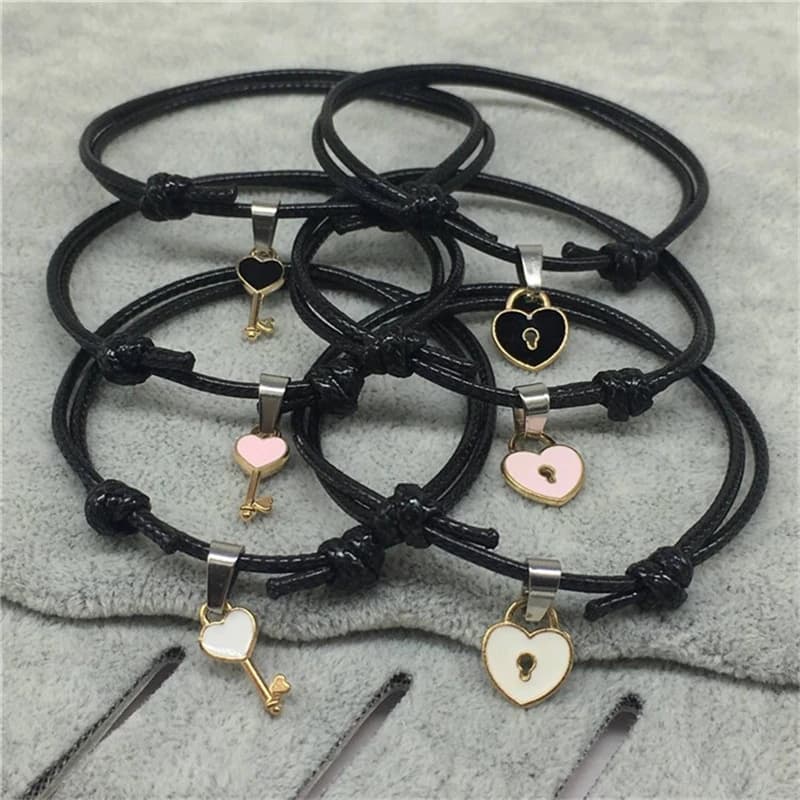 2pcs/set Minimalist Couple Bracelet, Enamel Key, Love Lock Bracelet, Adjustable Wax Rope Bracelet, Unisex Accessory For Men And