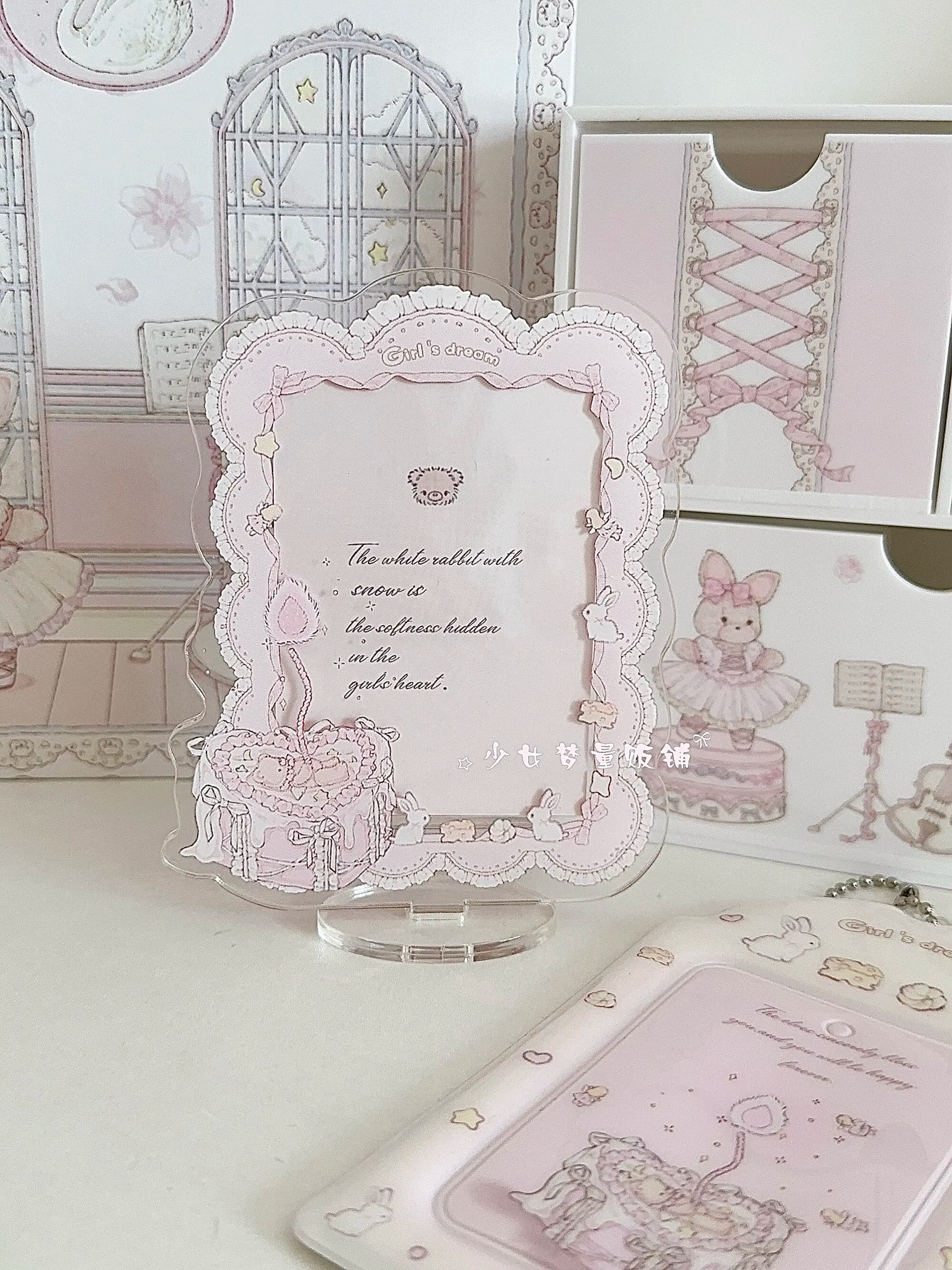 Supporto Fotografico in Acrilico a Forma di Orsetto Kawaii, Mini Cornice da 3 Pollici per Inserto Scheda, Porta Foto Polaroid, Decorazione Carina da Scrivania per Foto Instax