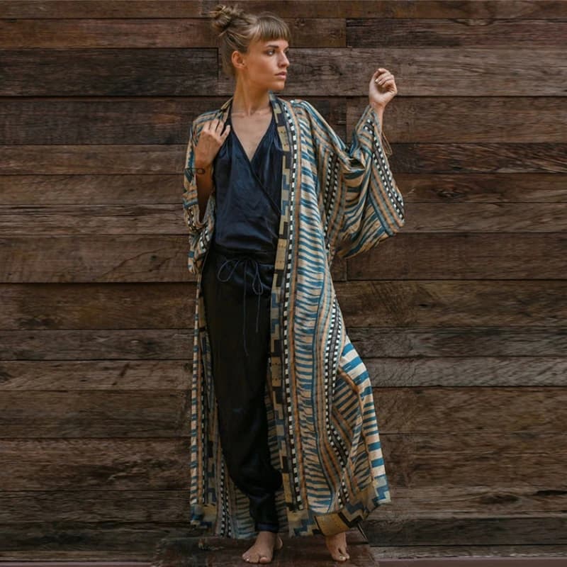 Women's oversize kimono beach cover with geometric print in Rayon with summer belt