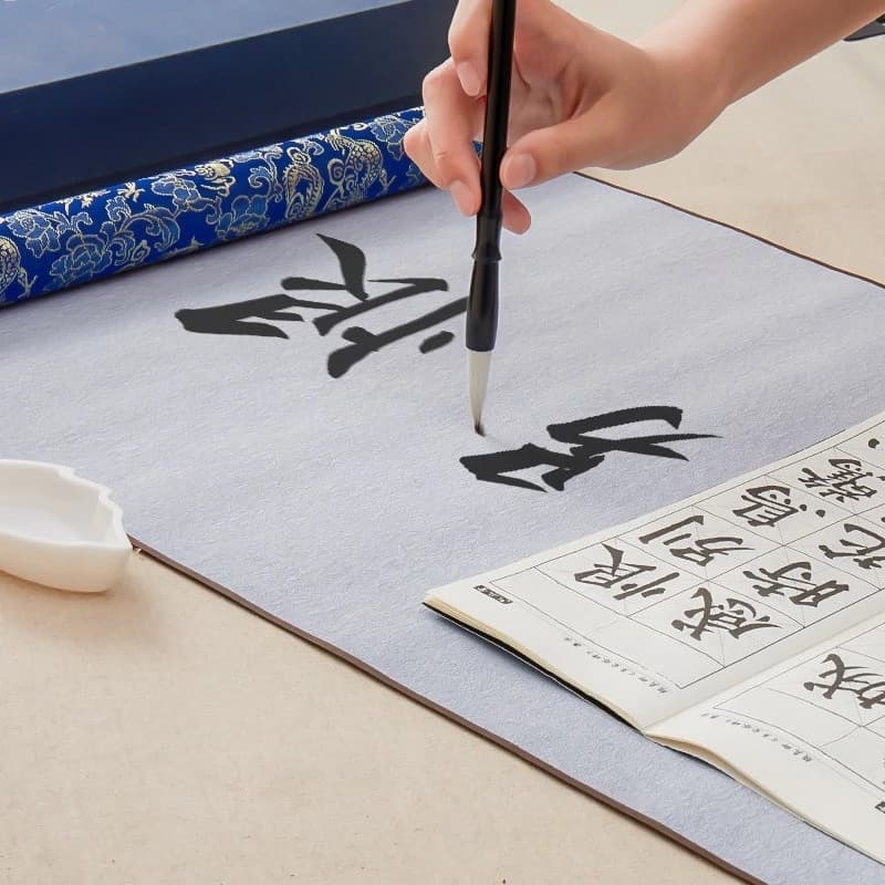 Popular Inkless Chinese Calligraphy Set Reusable Water Writing Magic Cloth Scroll Traditional Chinese Calligraphy Writing Pens