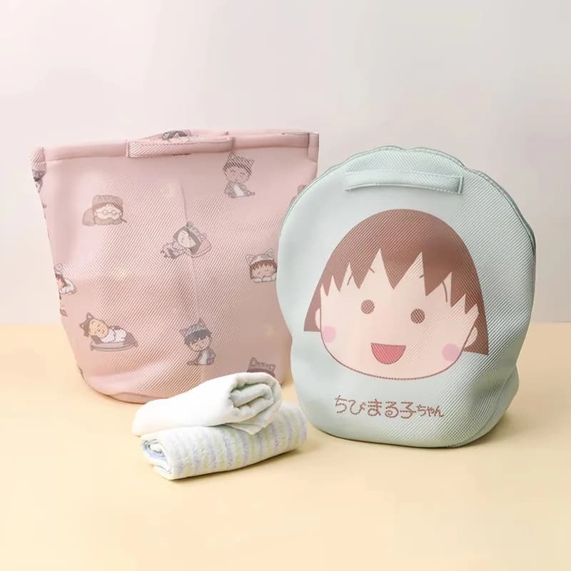 Set di Due Sacche per Bucato Cartoon Cute Crayon Shin-Chan, Lavabili in Lavatrice, Sacche Protettive per Conservazione Vestiti
