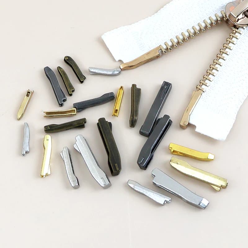 10/20 set 3 # 5 # 8 # 10 # Cerniere in metallo Tappo Chiusura con cerniera doppia aperta Zip bidirezionale Spina Cursore con cerniera Kit di riparazione per serratura Accessori