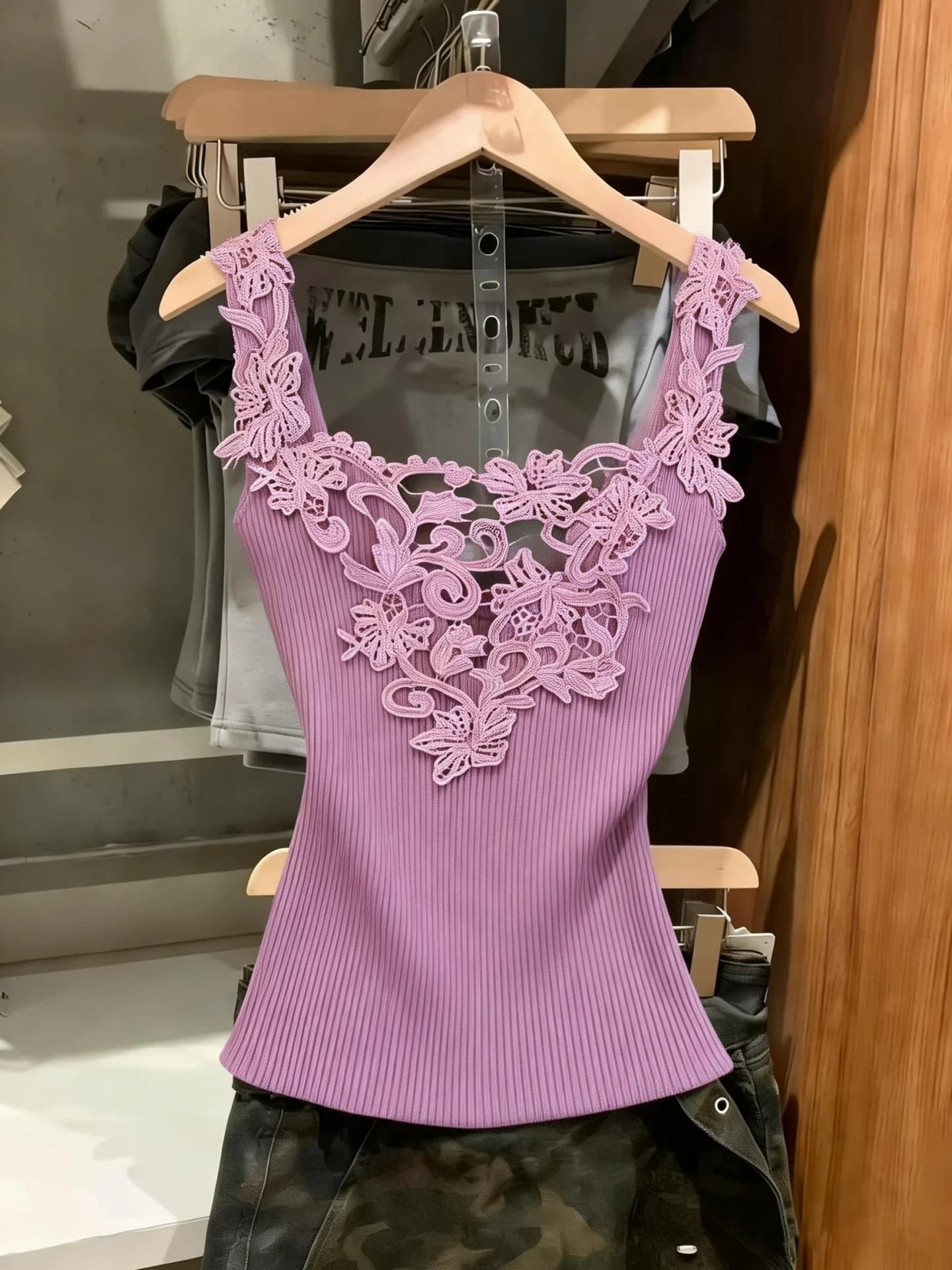 Pure Desire Lace Splice Knitted Strap Vest Women's Summer New Spicy Slim Fit Inner And Outer Wear Top V-neck High Elasticity