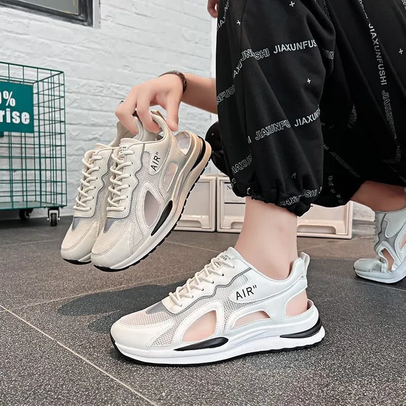 Scarpe da corsa da uomo di marca Mesh Sneakers da uomo traspiranti Estate Nuovi sandali da spiaggia patchwork Scarpe da tennis da uomo di moda di lusso 2025