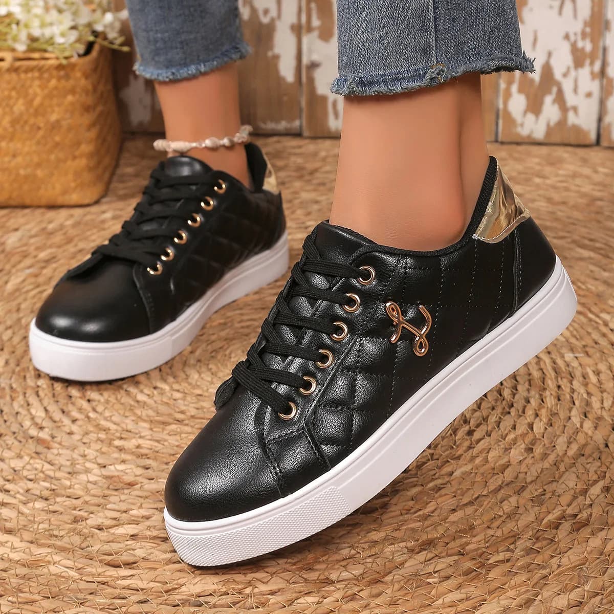 Sneakers da Donna di Design, Traspiranti, Scarpe Casual Sportive per Ragazze e Studentesse, Scarpe Basse in Pelle PU Bianche, Scarpe Vulcanizzate da Donna
