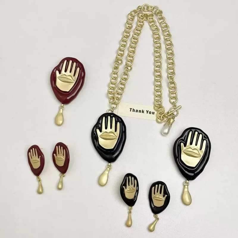 Shapkin Artistic Retro Gold Drop Oil Unique Handprint Lip Pendant Necklace And Earrings for Women Fashion Commute Accessories