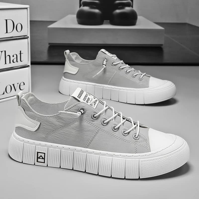 Sneakers da uomo traspiranti in tela, slip-on, basse, bianche, casual, sportive, per l'estate