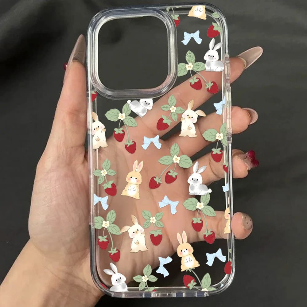 Ins Cartoon Sympathetic Phone Case for iPhone 11 Funda iPhone 15 13 16 12 14 Pro Max Soft Back Cover in Transparent TPU with Strawberry Rabbit