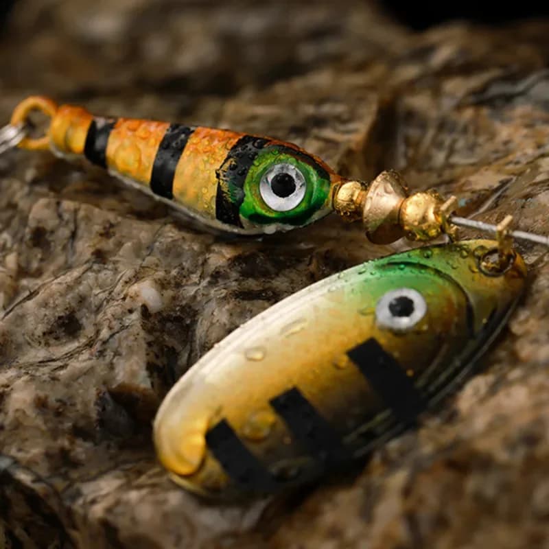 Esca dura artificiale rotante in metallo Spinner esca da pesca bionico rotante con paillettes esche da pesca per spigola trota luccio attrezzatura da pesca