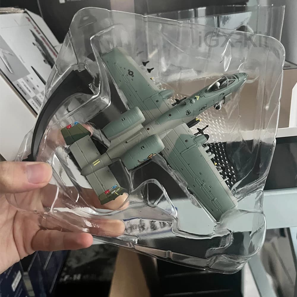 Scala 1:100 US A10 A-10 Thunderbolt II Aereo da attacco Aereo Tigre Squalo Metallo Aereo Militare Modello Giocattolo per Bambini