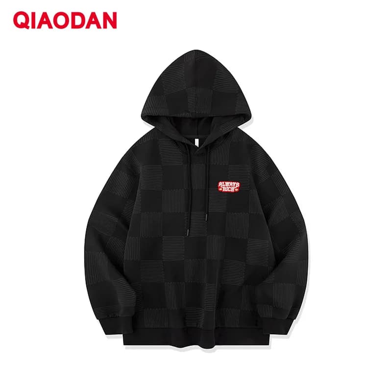 QIAODAN Felpa con cappuccio rossa per uomo 2025 Sport Pollovers Maglioni a maniche lunghe Allentato Traspirante Casual Autunno Inverno Top QDLWD3251617B
