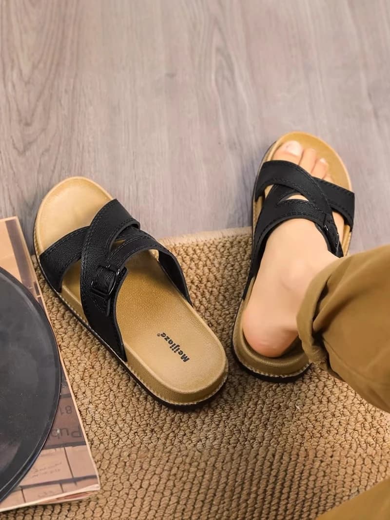 Sandali infradito da uomo estivi alla moda, resistenti all'usura, antiscivolo, con fondo morbido, traspiranti, con tacco basso in EVA, per la spiaggia