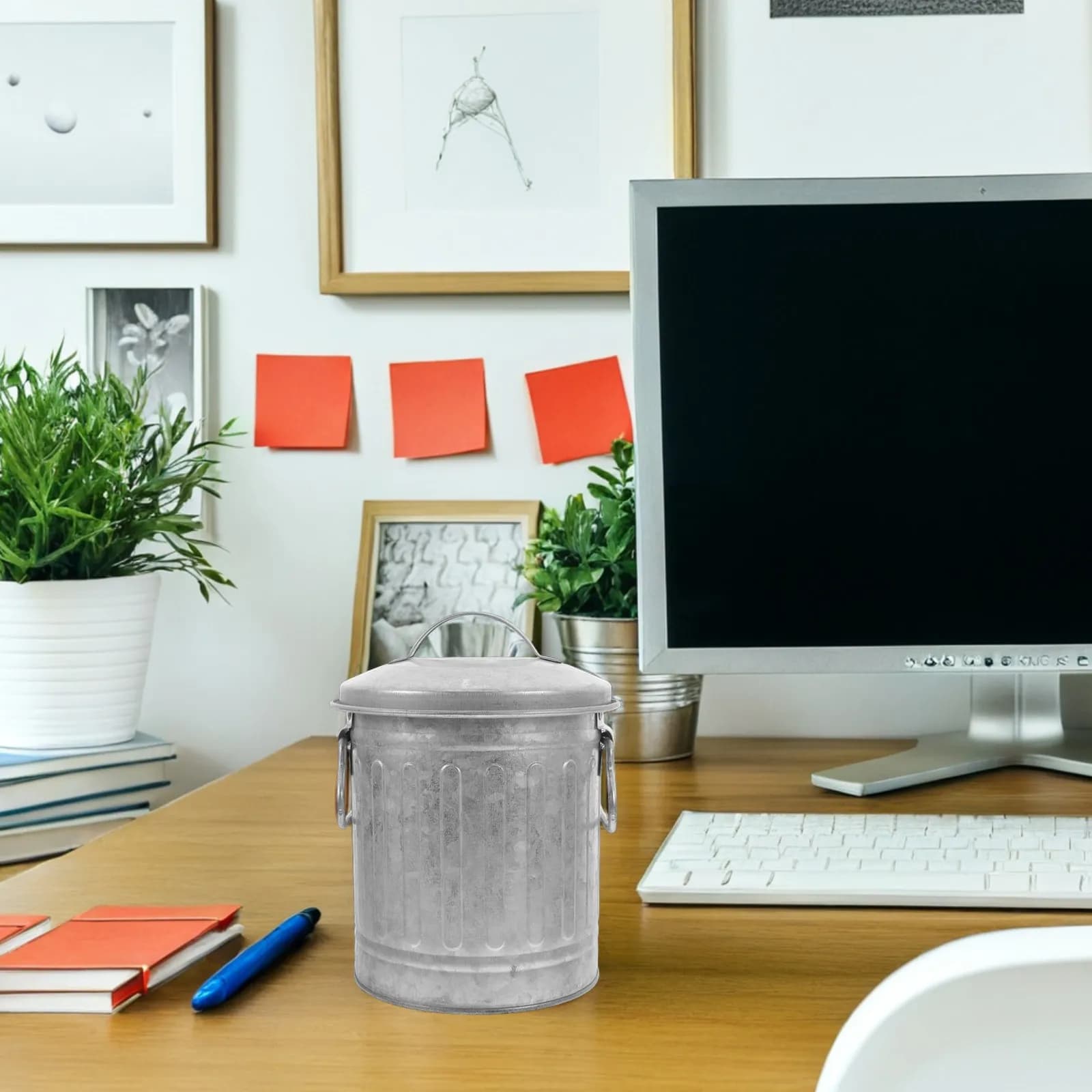 Piccolo cestino da scrivania a forma di secchio, contenitore per rifiuti decorativo per casa e ufficio, comodo cestino per camera da letto e scrivania