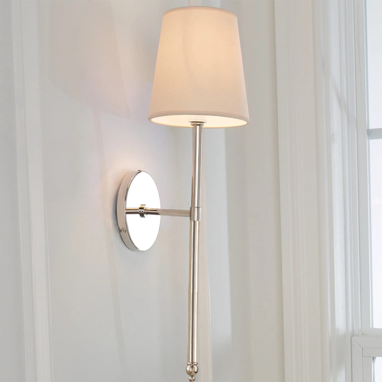 Lampada da parete nordica in tessuto a palo lungo, lampada da comodino, camera da letto, soggiorno, decorazione della parete, luce frontale a specchio