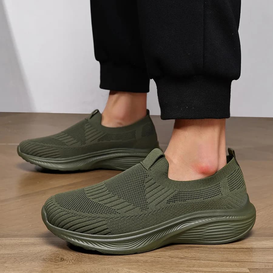 New Shoes for Men Chunky Sneaker spring Breathable Mesh Casual Sport Shoes Lightweight Slip-on Loafers