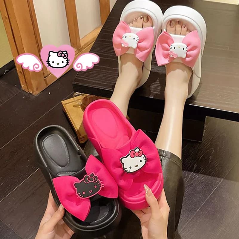 Slippers Hello Kittys Cartoon for Women Kawaii Sanrios Summer Girl Home Shoes Casual Beach Sandals Often Non-slip Fund