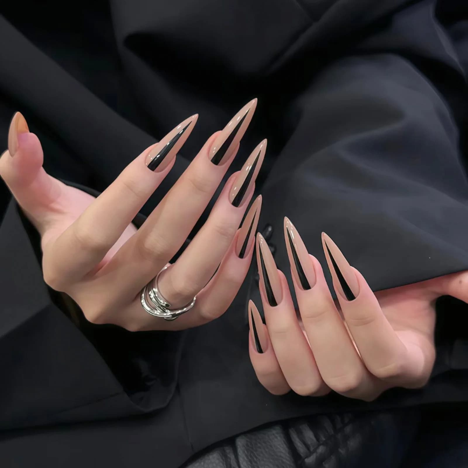 24 pieces long style finger nails fake Y2K girls color nude charms press on simple nails wearable fake nails for women manicure DIY
