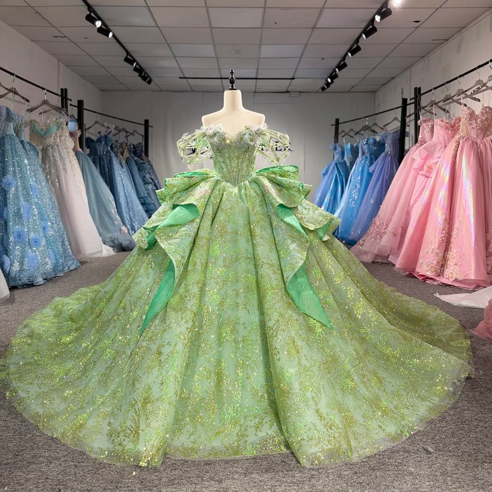 Abiti Quinceanera Taglie Forti con Spalle Scoperte, Abito da Sposa/Festa con Strascico, Vestiti da 15 Anni Personalizzati con Scollo a Barchetta e Balze DY8547