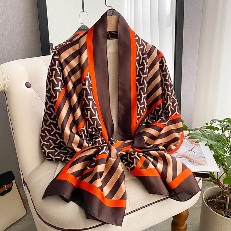 Grande Sciarpa in Seta Morbida 180x85 Cm per Donne, Elegante Stampa, Lungo Foulard, Fazzoletto Estivo, Elegante Coprispalle da Viaggio