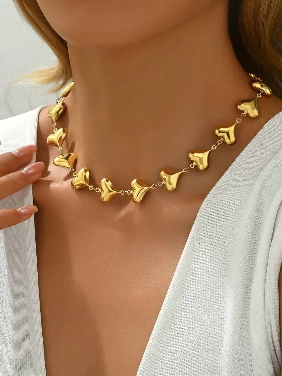 1pc Hollow Heart-Shaped Necklace Gold Plated 18k for Everyday Use