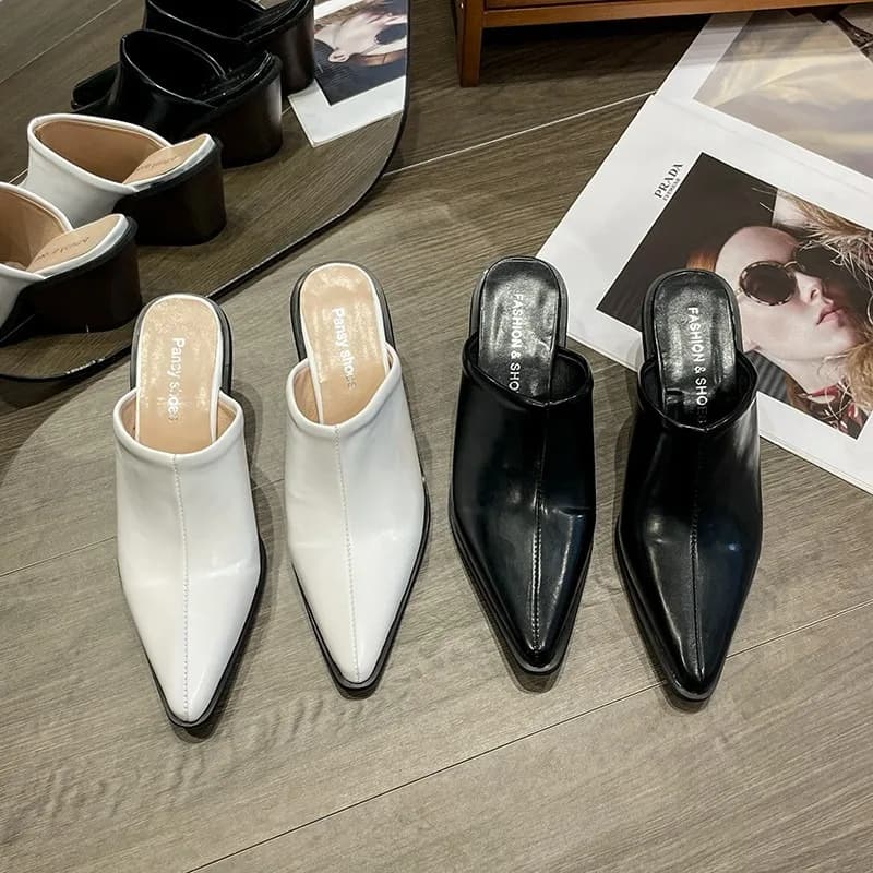 Shoes Woman's Slippers Loafers Luxury Slides Female Mule Cover Toe Square heel On A Wedge Heeled Mules Low 2025 Designer Block