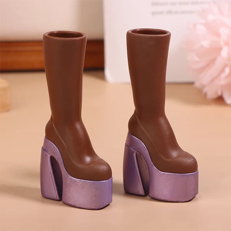 1 Pair Mini Doll High Heel Boots, Dress-Up Accessories & Dollhouse Clothes Decor for Girls Pretend Play Toy