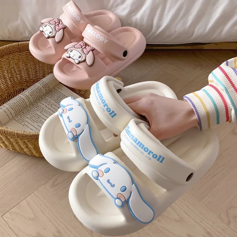 Ciabatte Estive da Donna Melody, Sanrio Kawaii Cinnamoroll, Carine, per Tempo Libero, Uso Interno ed Esterno, Antiscivolo, per Spiaggia e Sorgenti Termali