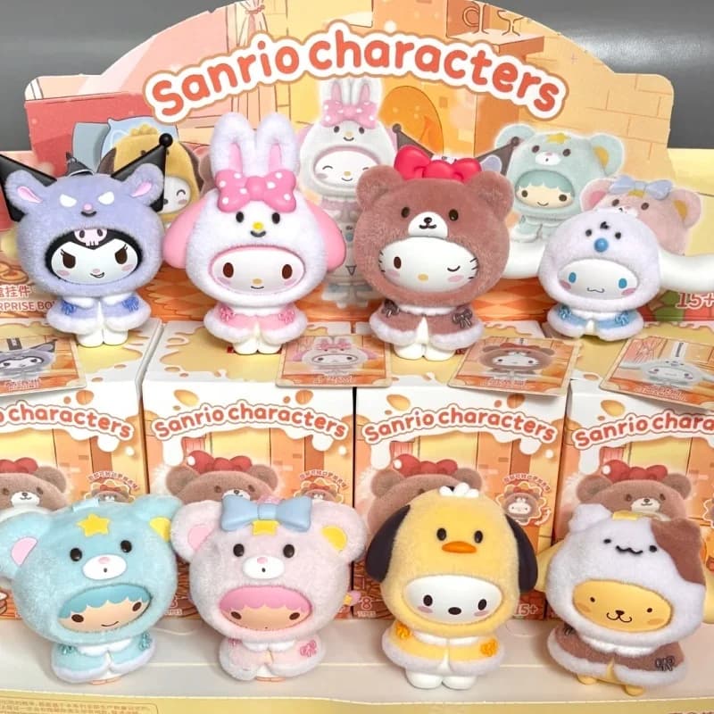 Genuino in magazzino Sanrio Little Cloak Series Blind Box Floccato Kuromi Face-Changing Cute Doll Ornament da collezione Regali di compleanno