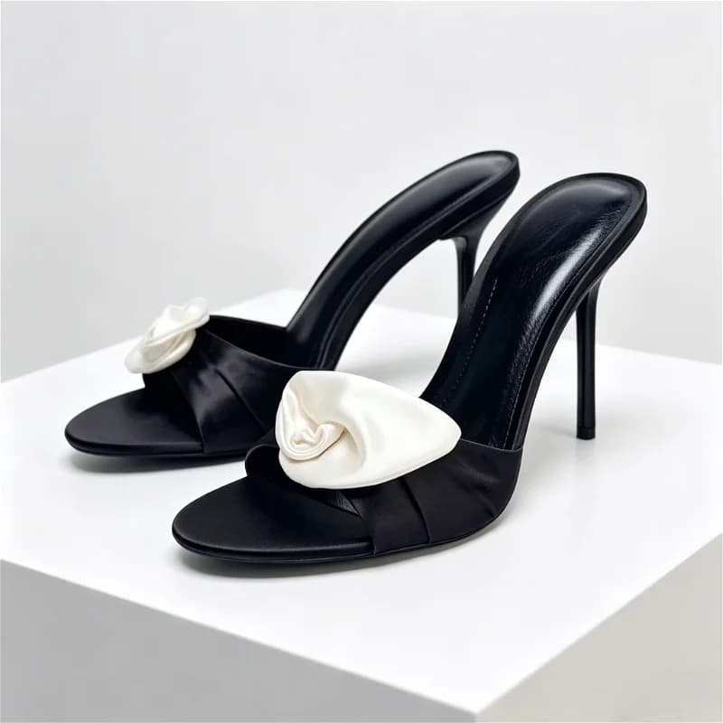 Pantofole con ciabatte in raso con decorazione floreale Sandali da donna con punta aperta e tacco alto a spillo per scarpe da festa eleganti estive da donna