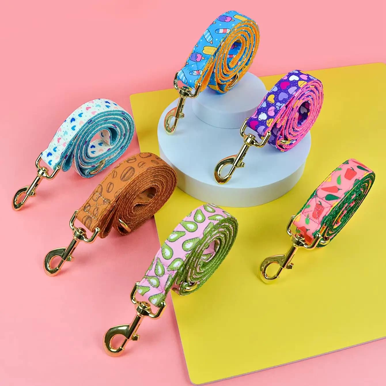 Guinzaglio per cani San Valentino e regalo di Capodanno per cani Bella corda da trazione per animali domestici Stampa fronte-retro Regalo di festa per cani e gatti